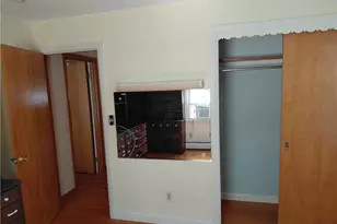 48 Jenks St, East Providence, RI 02914 - Photo 11
