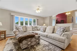 35 Superior View Blvd, North Providence, RI 02911 - Photo 7