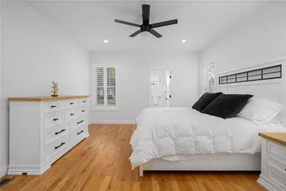 124 Oak Street, South Kingstown, RI 02879 - Photo 9