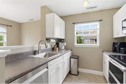 114 Mill Street #303, Woonsocket, RI 02895 - Photo 3
