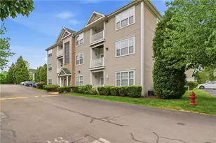 114 Mill St, Woonsocket, RI 02895 - Photo 29