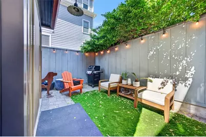 494 Thames St Street, Newport, RI 02840 - Photo 27