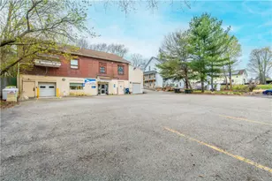 963 Victory Hwy, Burrillville, RI 02839 - Photo 21