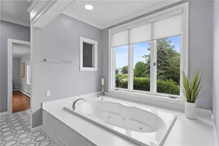 1 Harbor View Dr, Newport, RI 02840 - Photo 35