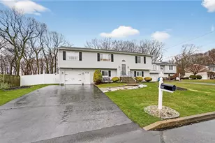 82 Mohawk Trail, Cranston, RI 02921 - Photo 3