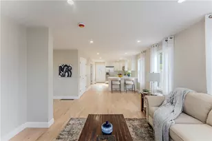 16 Milano St, Providence, RI 02904 - Photo 15
