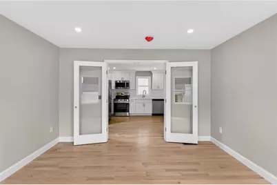 16 Milano Street, Providence, RI 02904 - Photo 17