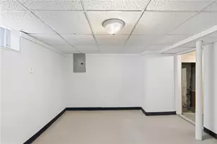 35 Lawrence St, Providence, RI 02909 - Photo 27
