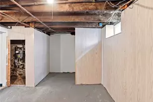 35 Lawrence St, Providence, RI 02909 - Photo 37