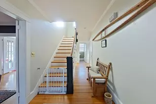 27 Cranston Ave, Newport, RI 02840 - Photo 23