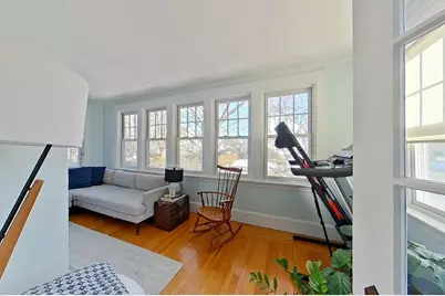 27 Cranston Avenue, Newport, RI 02840 - Photo 13