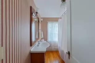 27 Cranston Ave, Newport, RI 02840 - Photo 39