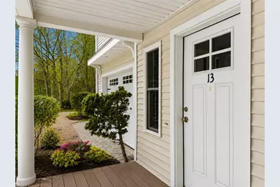12 Park Avenue #13, Narragansett, RI 02882 - Photo 3