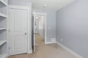 12 Park Ave, Narragansett, RI 02882 - Photo 35