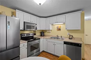4080 Post Rd, Warwick, RI 02886 - Photo 11