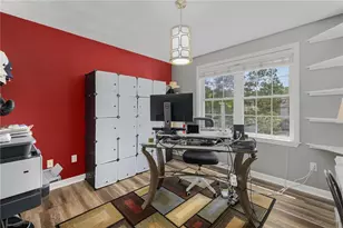 111 S Comstock Pkwy, Cranston, RI 02921 - Photo 25