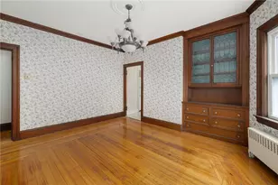 31 Windsor Rd, Cranston, RI 02905 - Photo 21