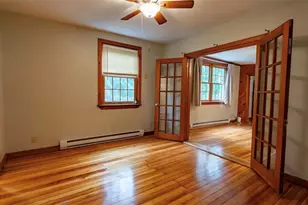 18 Railroad Ave, South Kingstown, RI 02892 - Photo 7