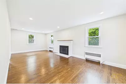 28 Eden Crest Drive, Cranston, RI 02920 - Photo 11