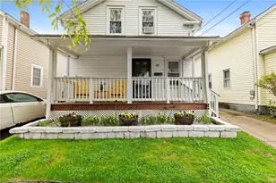 69 Vine St, East Providence, RI 02914 - Photo 3