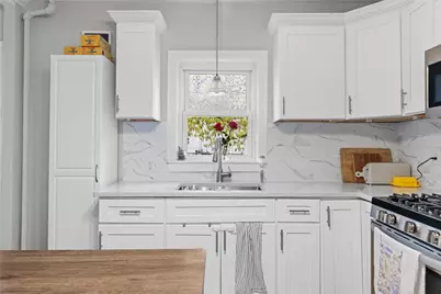 69 Vine Street, East Providence, RI 02914 - Photo 19