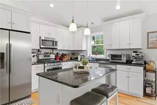 7 Pine Orchard Rd, Glocester, RI 02814 - Photo 9