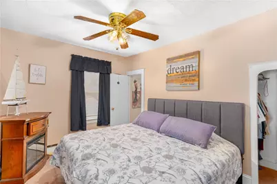 19 Charpentier Avenue, Pawtucket, RI 02861 - Photo 17
