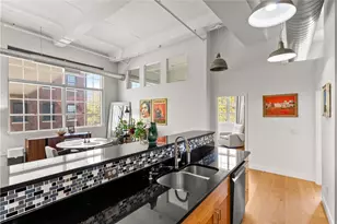 300 Pearl St, Providence, RI 02907 - Photo 13