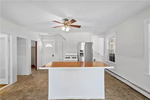 86 Spring St, Lincoln, RI 02838 - Photo 9