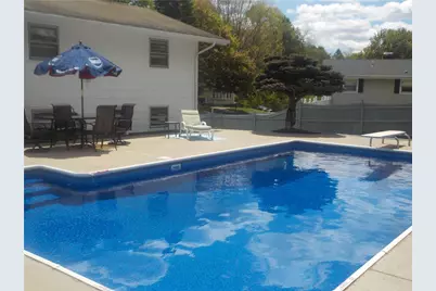 72 Wayne Road, Woonsocket, RI 02895 - Photo 13
