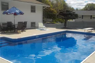 72 Wayne Rd, Woonsocket, RI 02895 - Photo 13