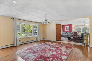 102 Woodbine Rd, South Kingstown, RI 02879 - Photo 7