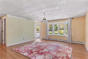 102 Woodbine Rd, South Kingstown, RI 02879 - Photo 5