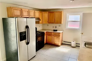 116 Summer St, Lincoln, RI 02838 - Photo 3