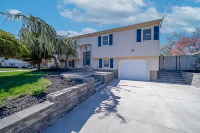 2 Dogwood Drive, Cranston, RI 02921 - Photo 3