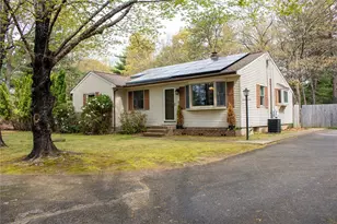 27 Club House Rd, Coventry, RI 02816 - Photo 3