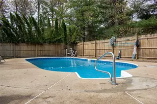 27 Club House Rd, Coventry, RI 02816 - Photo 5