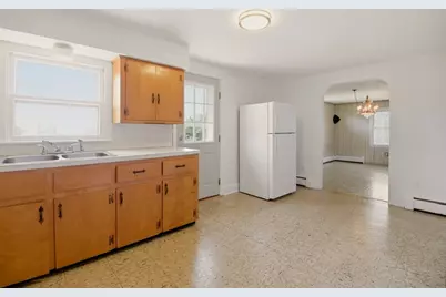 55 Mixter Street, Middletown, RI 02842 - Photo 15