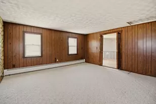 55 Mixter St, Middletown, RI 02842 - Photo 7