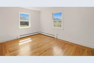 55 Mixter Street, Middletown, RI 02842 - Photo 21