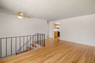 55 Mixter St, Middletown, RI 02842 - Photo 7