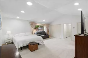 125 Old Mendon Rd, Cumberland, RI 02864 - Photo 13