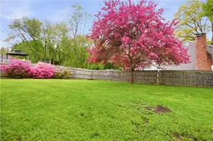 208 Sowams Rd, Barrington, RI 02806 - Photo 19