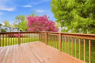 208 Sowams Rd, Barrington, RI 02806 - Photo 21