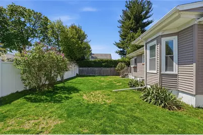 22 Waldron Avenue, Cranston, RI 02910 - Photo 43