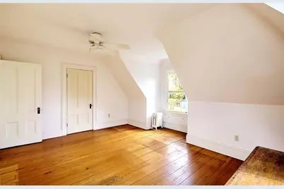 22 Irving Avenue, Providence, RI 02906 - Photo 39