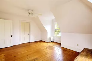 22 Irving Ave, Providence, RI 02906 - Photo 39