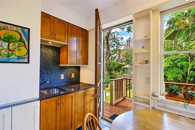 22 Irving Avenue, Providence, RI 02906 - Photo 21