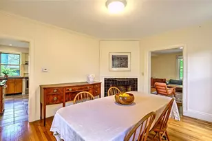 22 Irving Ave, Providence, RI 02906 - Photo 15