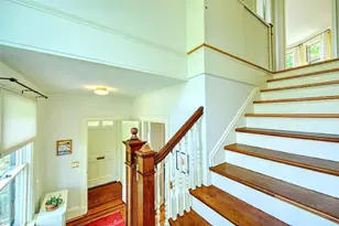 22 Irving Ave, Providence, RI 02906 - Photo 27
